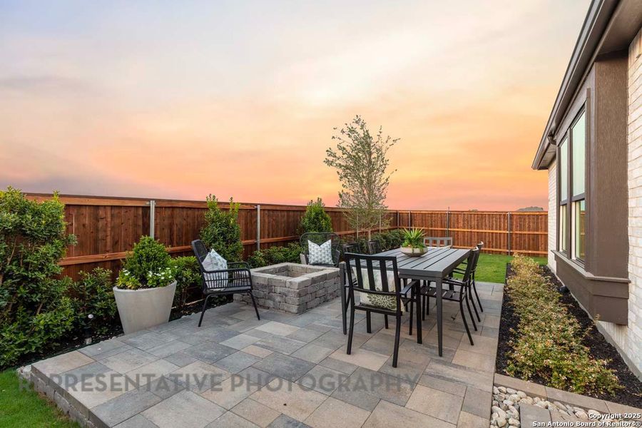 Exterior details and patio area of a home in Prominence, San Antonio (Image 3).