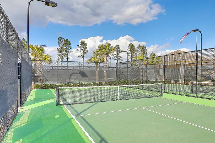 Community amenities in K. Hovnanian's® Four Seasons at Lakes of Cane Bay, Summerville (Image 36).