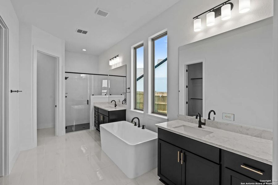 Furnished interior view inside a new home in Legacy at Lake Dunlap, New Braunfels (Image 9). Furnished interior view inside a new home in Legacy at Lake Dunlap, New Braunfels (Image 9).