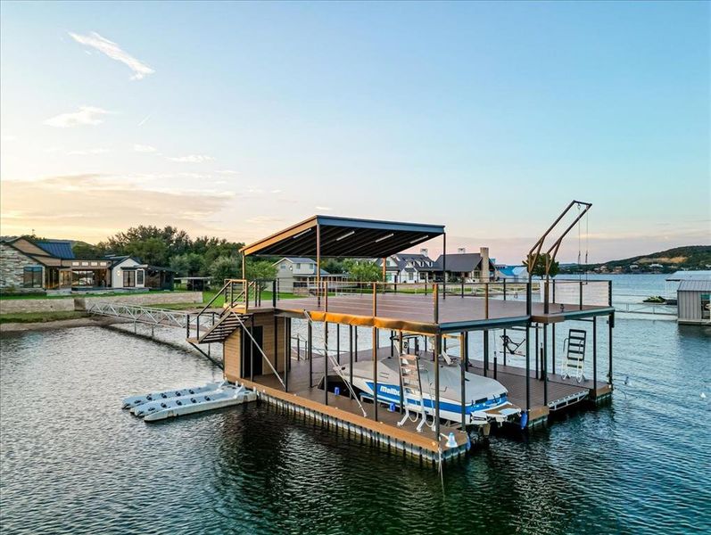 Community amenities in , Graford (Image 23).