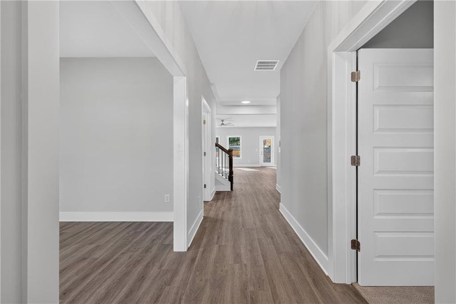 Spacious, unfurnished interior of a new home in , Atlanta (Image 22).