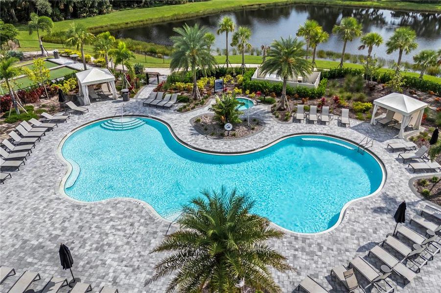 Community amenities in , Sarasota (Image 40).