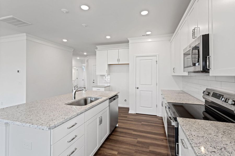 Furnished interior view inside a new home in Bellevue, Greenville (Image 10).