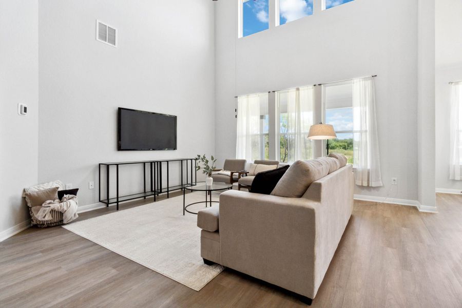 Reagan - Family Room - Virtually Staged