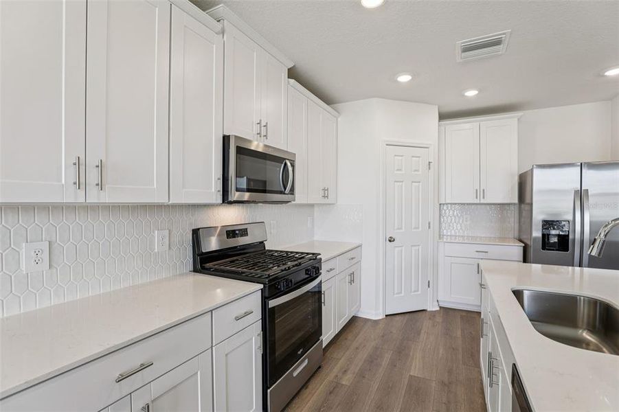Furnished interior view inside a new home in The Reserve at Twin Lakes, St. Cloud (Image 30).