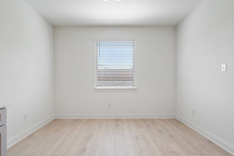 021_lb102555_724 021_lb102555_724