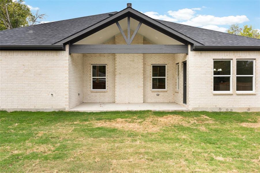 Exterior details and patio area of a home in , Fort Worth (Image 23).