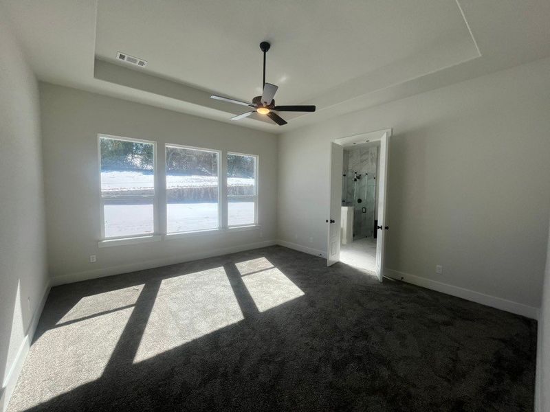 Spacious, unfurnished interior of a new home in Eagle Ridge Estates, Weatherford (Image 9). Spacious, unfurnished interior of a new home in Eagle Ridge Estates, Weatherford (Image 9).