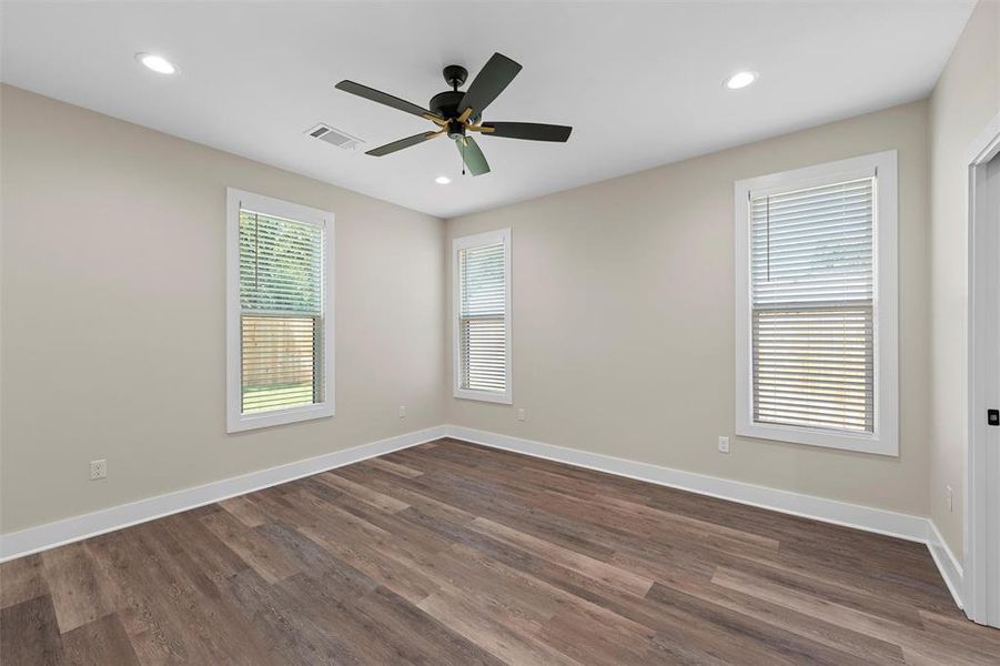 Spacious, unfurnished interior of a new home in , Waco (Image 25). Spacious, unfurnished interior of a new home in , Waco (Image 25).
