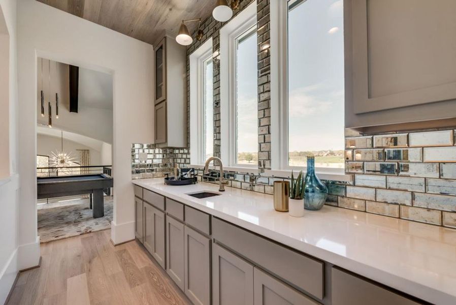 Representative furnished interior of a home built from the Grand Silverleaf by Grand Homes in Grand Oaks, Celina (Image 15).
