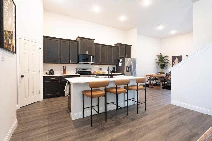 Furnished interior view inside a new home in , Irving (Image 5).