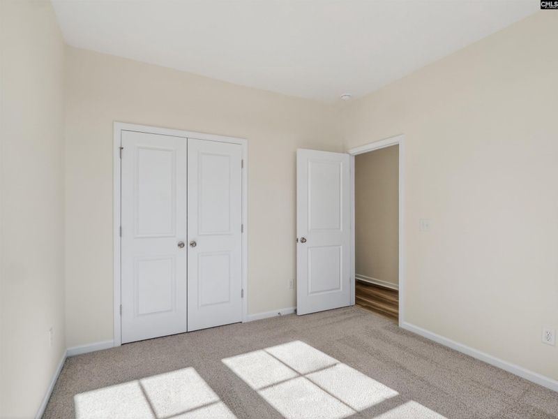 Spacious, unfurnished interior of a new home in Old Charleston Acres, Pelion (Image 18).