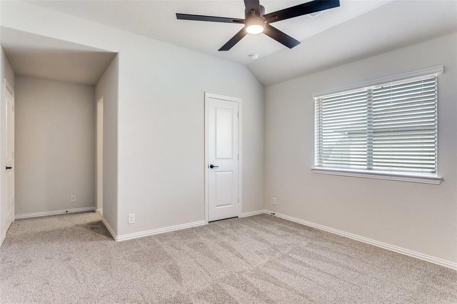 Spacious, unfurnished interior of a new home in Mockingbird Hills 60-65, Joshua (Image 22).