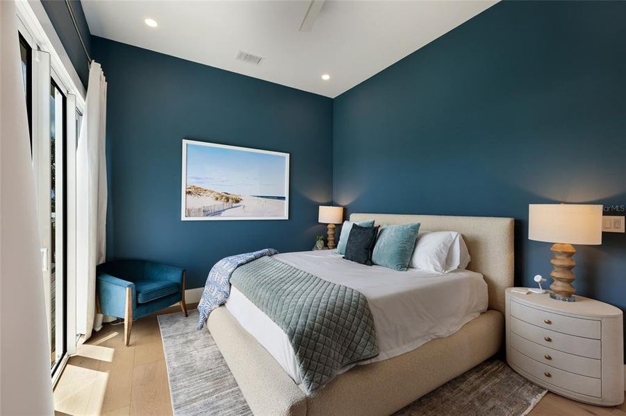 Furnished interior view inside a new home in , Bradenton Beach (Image 46).