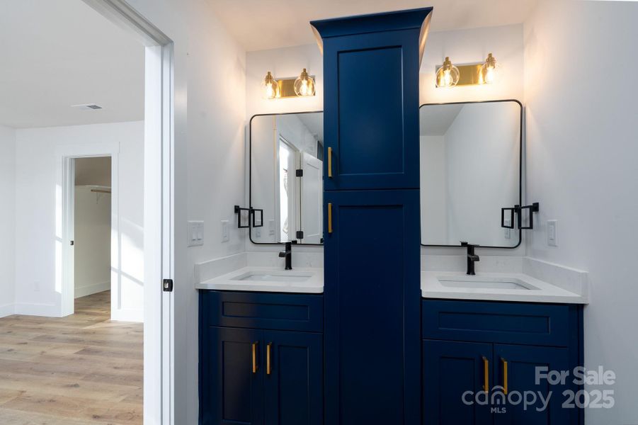 Furnished interior view inside a new home in , Kannapolis (Image 6).