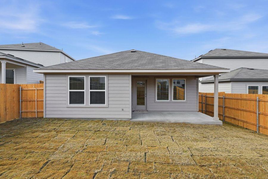 816 Drystone Trail ~ Ready Now