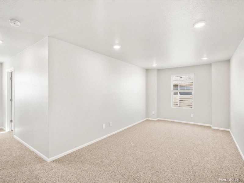 Photos are representative only and are not of the actual home. Actual finishes, elevation, and features may vary.