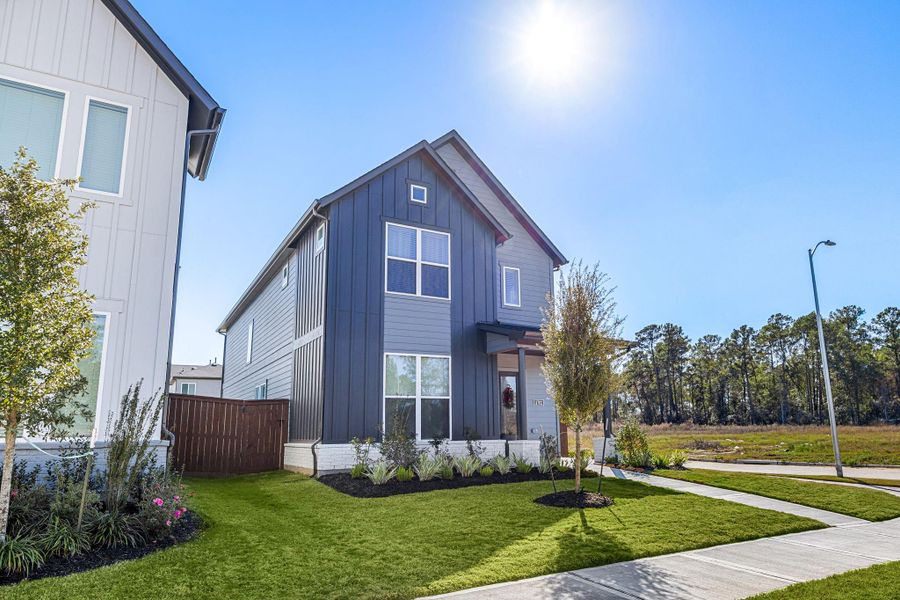 Front exterior of a new home in , Humble, TX, highlighting curb appeal (Image 22). Front exterior of a new home in , Humble, TX, highlighting curb appeal (Image 22).