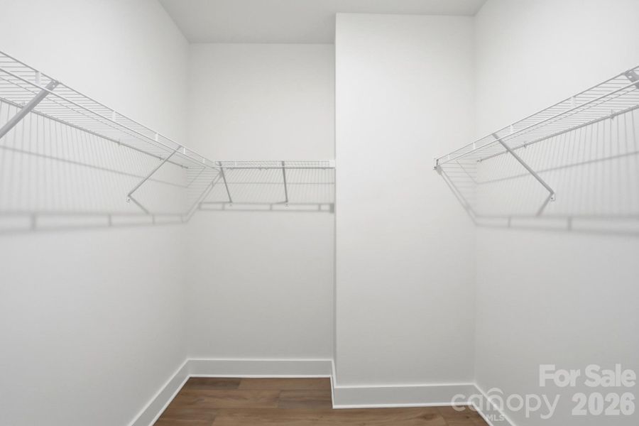 Walk in Closet