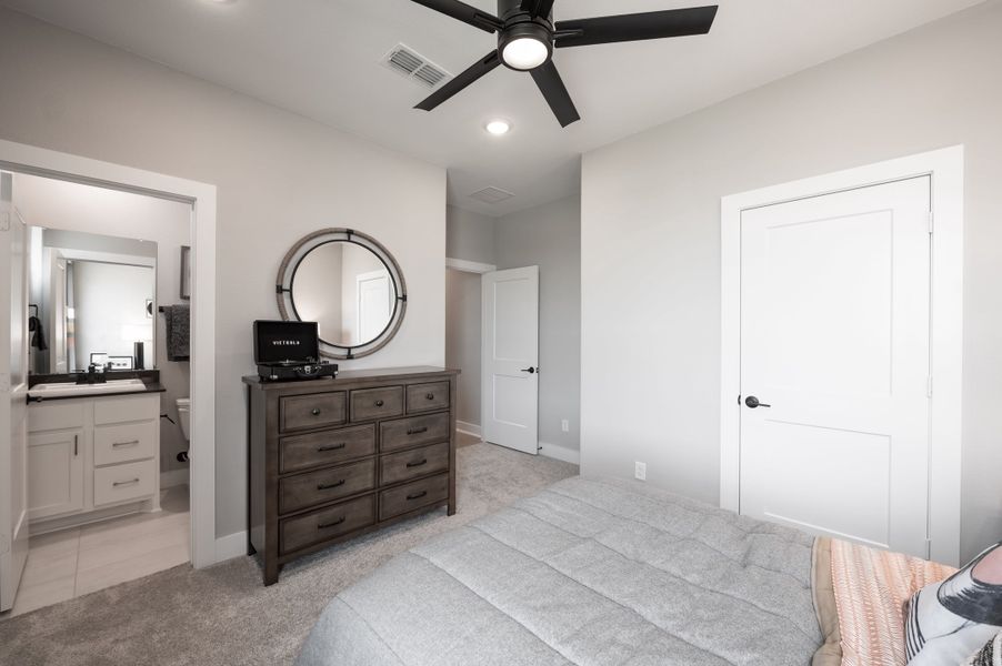 Representative furnished interior of a home built from the Fulbright by Tri Pointe Homes in Pecan Ridge, Fulshear (Image 29). Representative furnished interior of a home built from the Fulbright by Tri Pointe Homes in Pecan Ridge, Fulshear (Image 29).