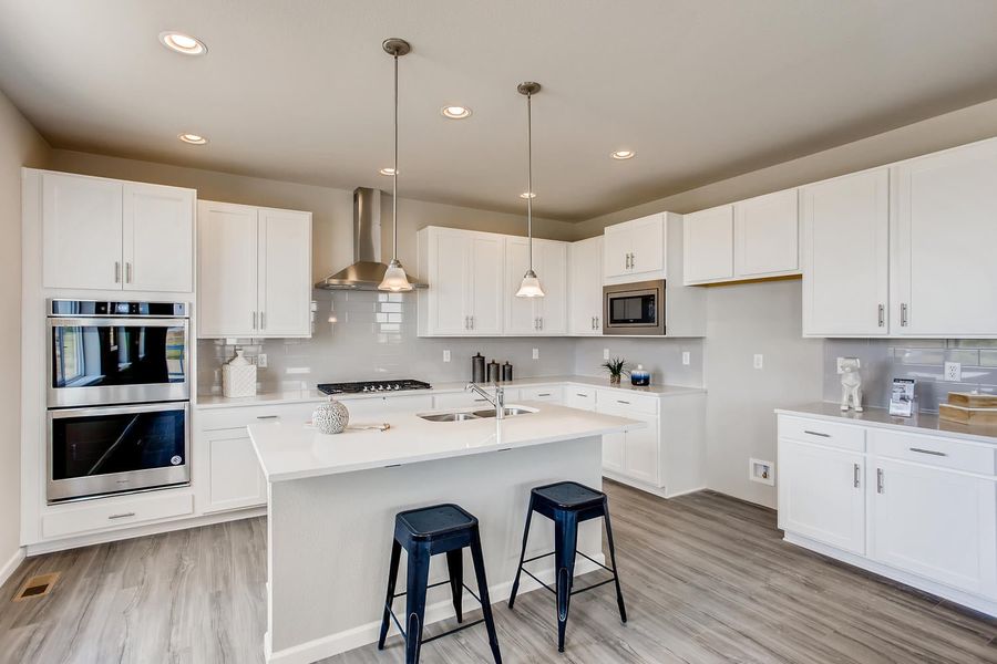 3br New Home in Elizabeth, CO.  - Slide 9