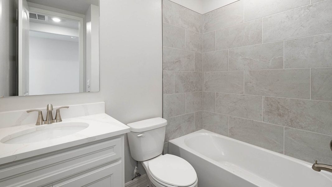 Furnished interior view inside a new home in Riverwalk of Cocoa, Cocoa (Image 8).