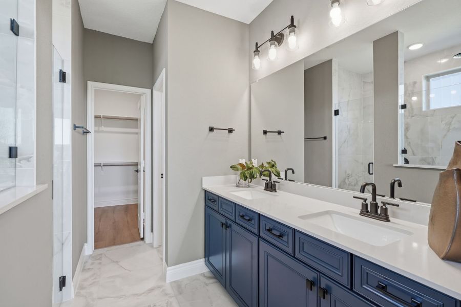 Representative furnished interior of a home built from the Rainier by Pulte Homes in Davis Ranch, San Antonio (Image 3).