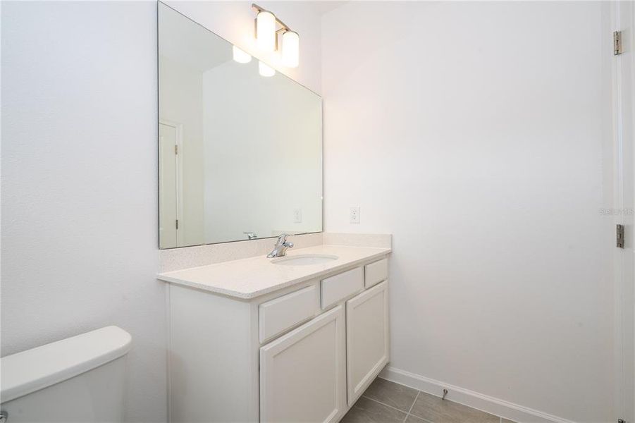 Furnished interior view inside a new home in , Orlando (Image 34).