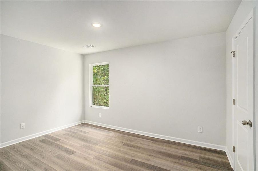 Spacious, unfurnished interior of a new home in , Covington (Image 19).