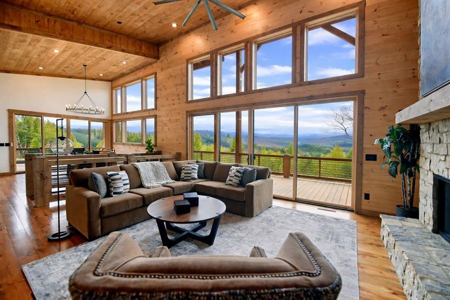 Community amenities in , Blue Ridge (Image 38). Community amenities in , Blue Ridge (Image 38).