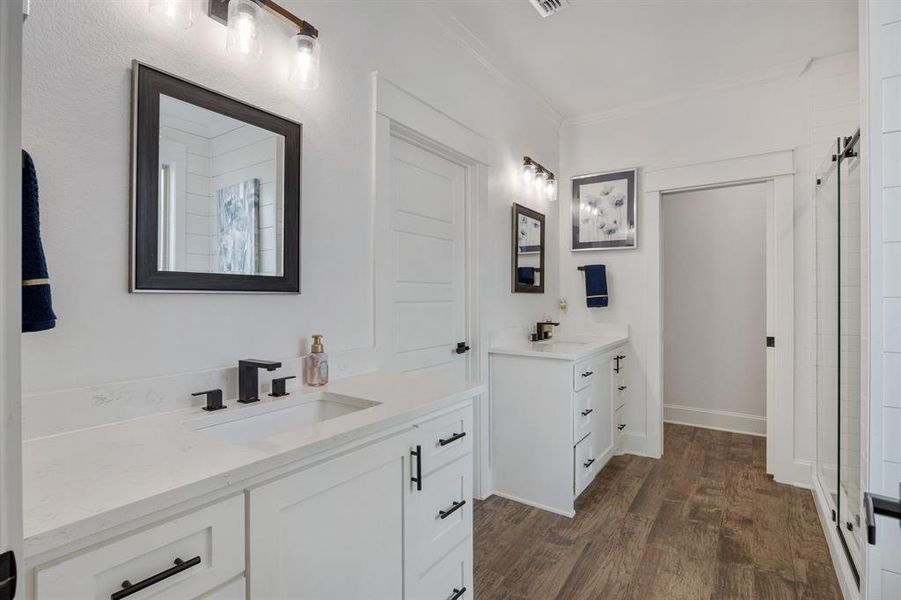 Furnished interior view inside a new home in , Tyler (Image 16).