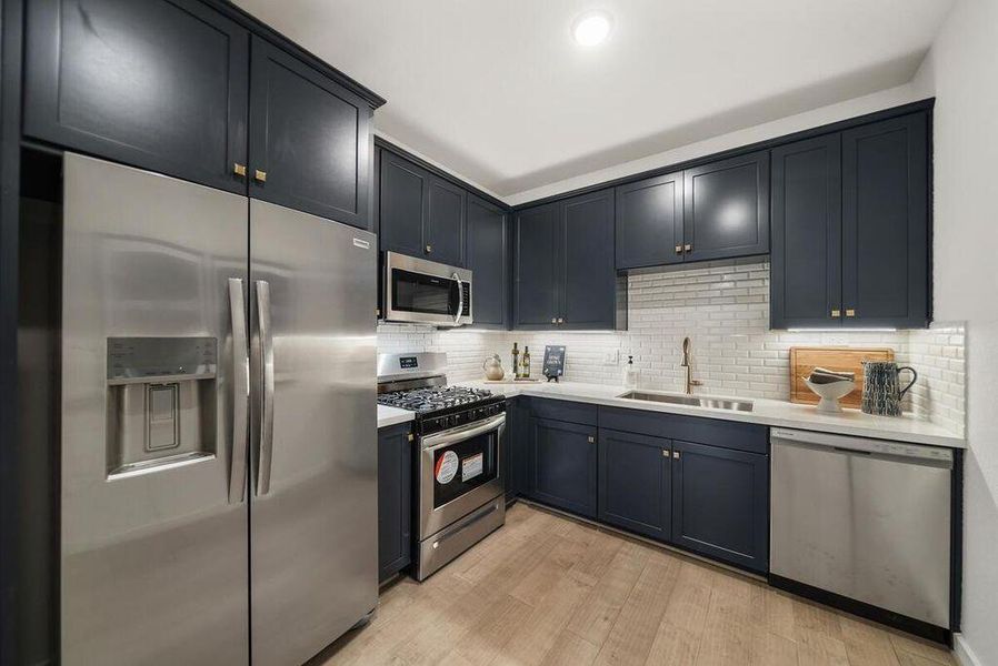 2006 Ironwood Pass Drive Missouri City, TX New Home Image 9