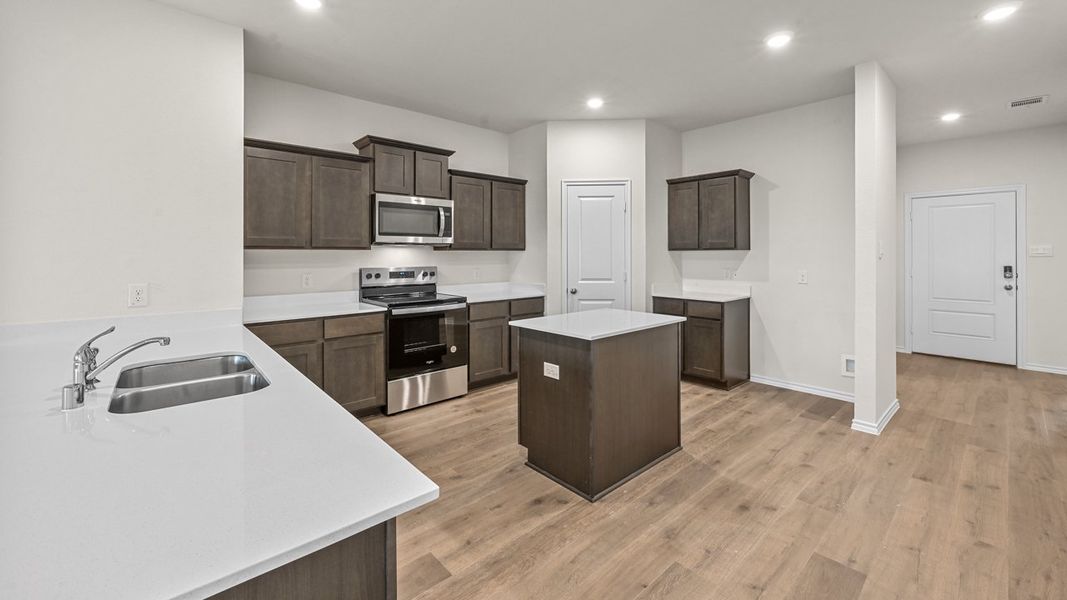 Furnished interior view inside a new home in Bluff Springs, Ferris (Image 10).