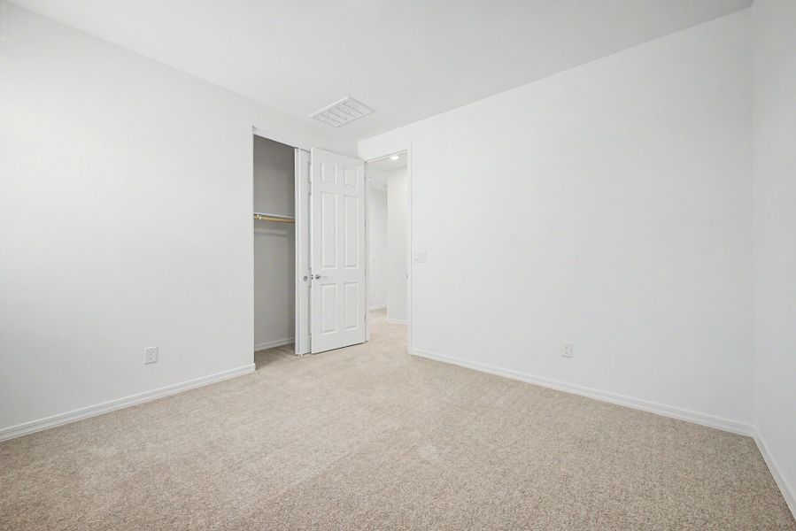 Spacious, unfurnished interior of a new home in Tyler Ranch, Buckeye (Image 13). Spacious, unfurnished interior of a new home in Tyler Ranch, Buckeye (Image 13).