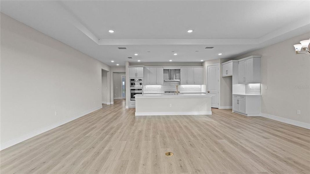 Spacious, unfurnished interior of a new home in Cresswind Lakewood Ranch, Lakewood Ranch (Image 22).