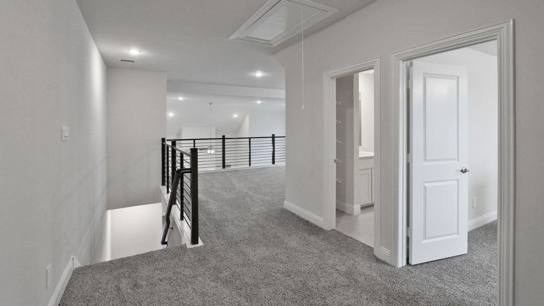 Spacious, unfurnished interior of a new home in The Landing at Hidden Lakes, McKinney (Image 15).