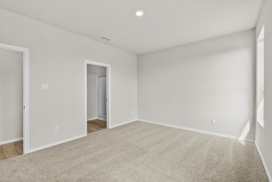 Spacious, unfurnished interior of a new home in , Fort Worth (Image 15). Spacious, unfurnished interior of a new home in , Fort Worth (Image 15).