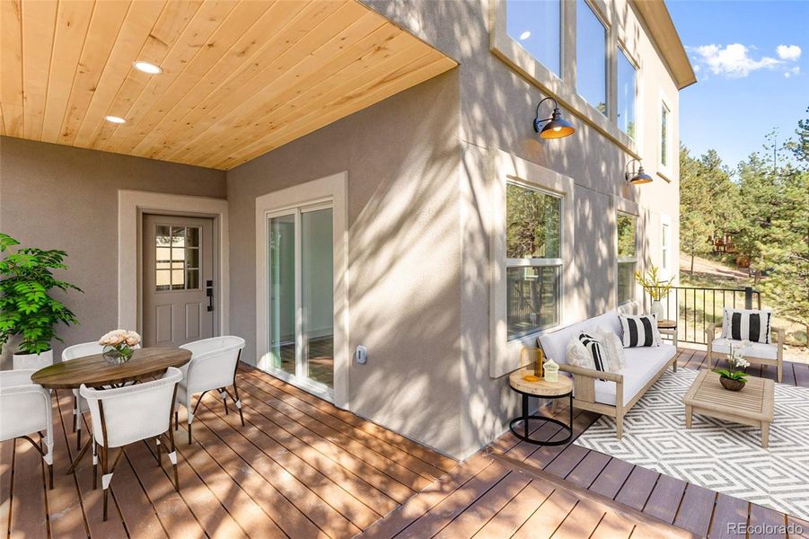 2 sided deck, staged photo