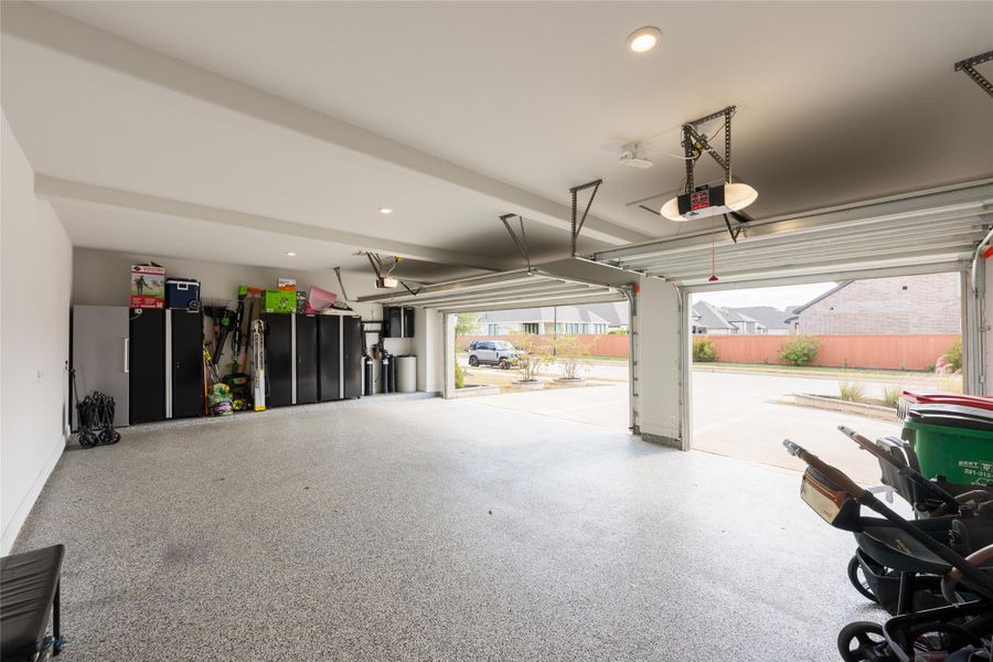 Spacious, unfurnished interior of a new home in Elyson, Katy (Image 21).