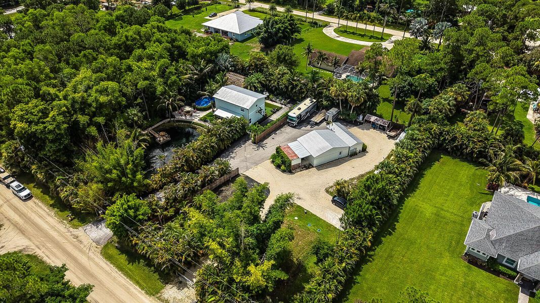 82_Aerial_2_9_mls 82_Aerial_2_9_mls