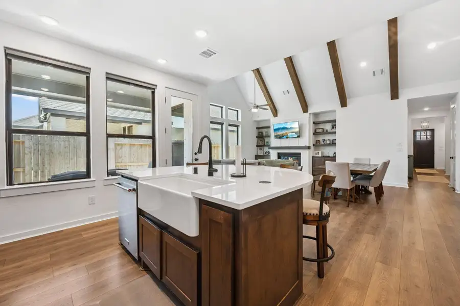 Furnished interior view inside a new home in Riceland: 50ft. lots, Mont Belvieu (Image 10). Furnished interior view inside a new home in Riceland: 50ft. lots, Mont Belvieu (Image 10).