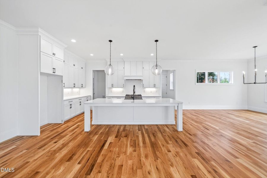 21-web-or-mls-7825 Penny Rd (13 of 70) 21-web-or-mls-7825 Penny Rd (13 of 70)