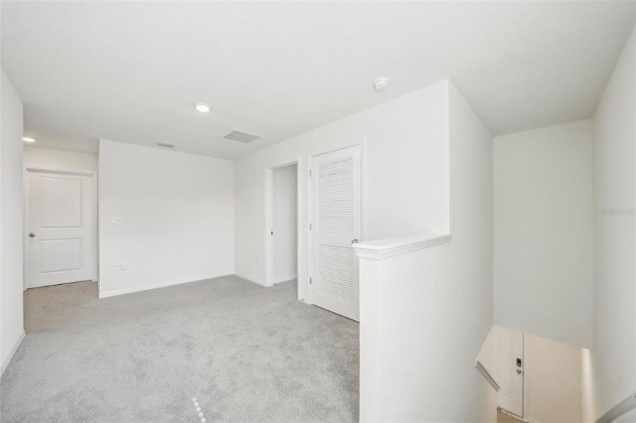 Spacious, unfurnished interior of a new home in Ridgewood, Riverview (Image 21).