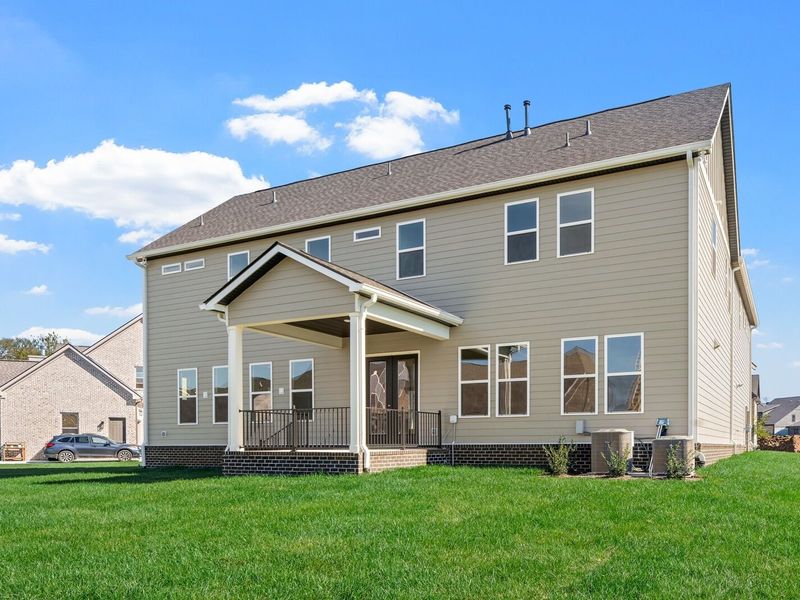 Exterior details and patio area of a home in Shelton Square, Murfreesboro (Image 34).