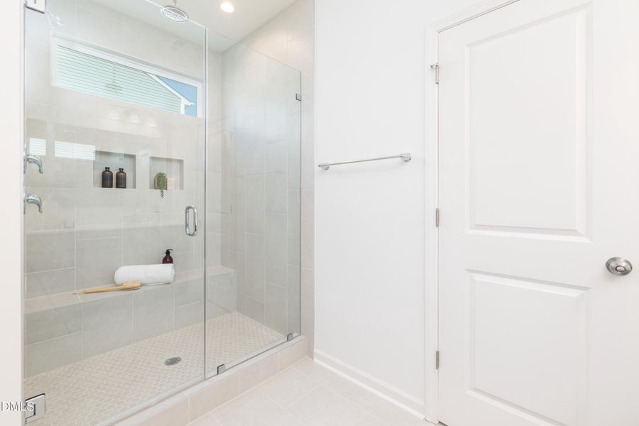 BSV 90 Montcrest 1754 EB2 IO (20) BSV 90 Montcrest 1754 EB2 IO (20)