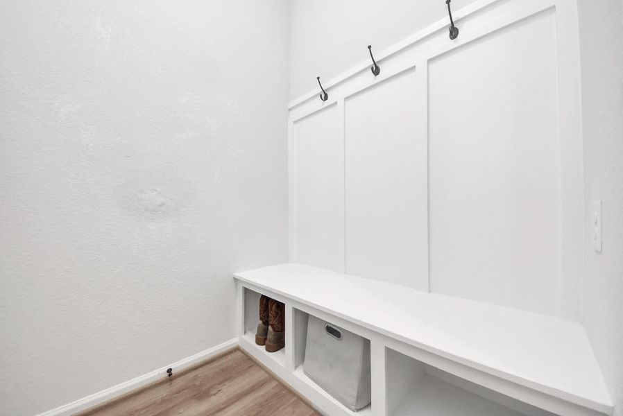 Spacious, unfurnished interior of a new home in , Humble (Image 23).