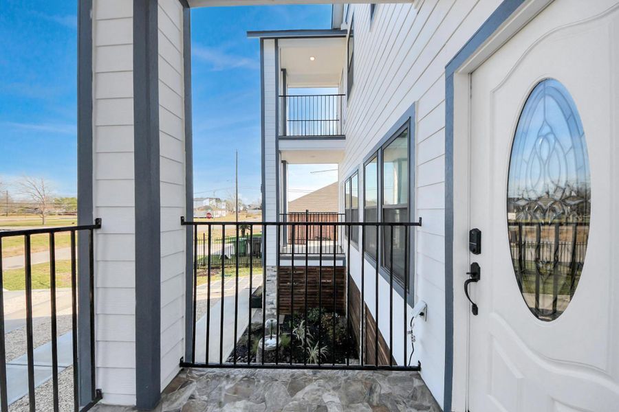 Exterior details and patio area of a home in , Houston (Image 39).