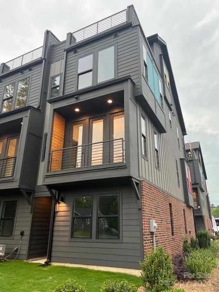 Exterior details of a home in North End Terraces, Charlotte (Image 11). Exterior details of a home in North End Terraces, Charlotte (Image 11).