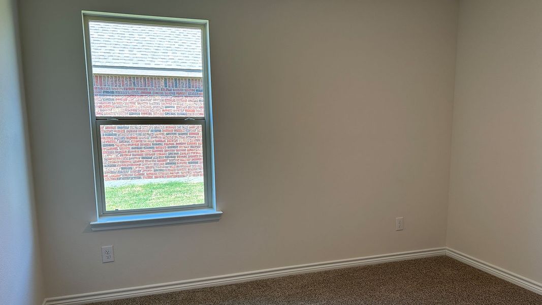 Spacious, unfurnished interior of a new home in Trailstone, Caddo Mills (Image 9).