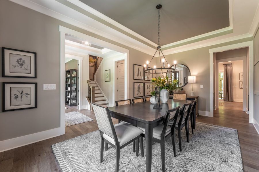 7. HHHunt Homes Crawford- Dining